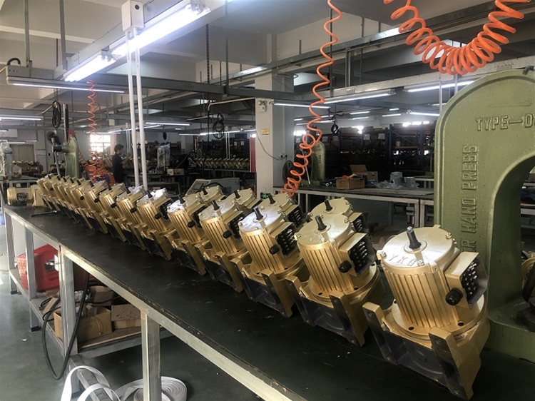 永坤電機倉庫展示