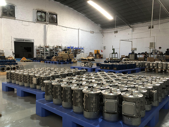 三相異步電動機(jī)和無刷電機(jī)區(qū)別